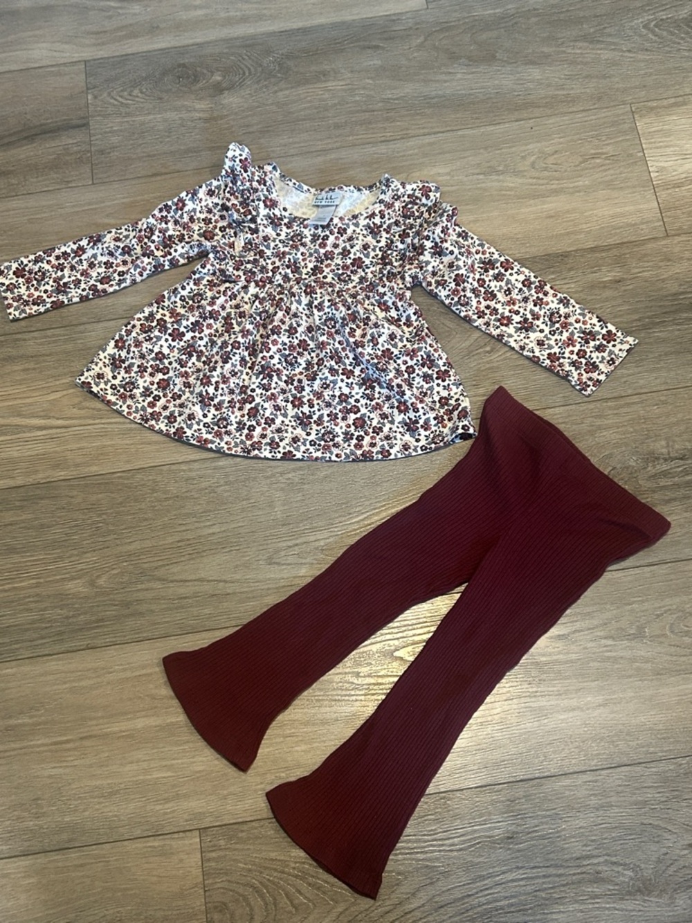 Nicole Miller Floral Top and Burgundy Ribbed Flare Pants Set Size 4T